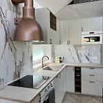 Beige Balatonkenese