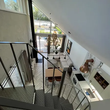 Beige * Balatonkenese