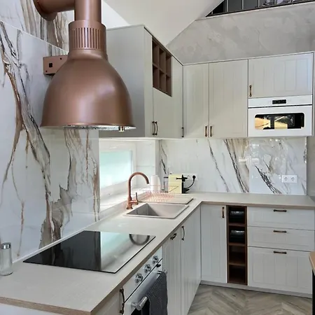 Beige Balatonkenese
